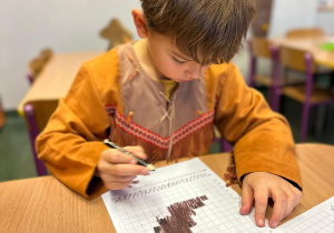 Magia, wróżby i wspólna zabawa w grupie III