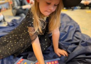 Magia, wróżby i wspólna zabawa w grupie III