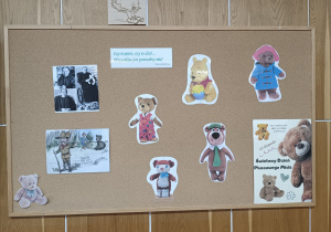 Dzień Pluszowego Misia i misiowa przygoda w bibliotece - gr. XII