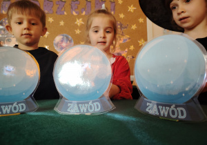 Andrzejkowe czary-mary w grupie II