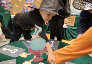 Andrzejkowe czary-mary w grupie II