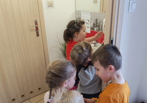 "Jak powstaje pizza?" - czyli kulinarne warsztaty w gr. XII