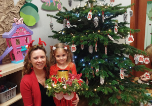 „Świąteczne wianki” – warsztaty bożonarodzeniowe w gr. XII