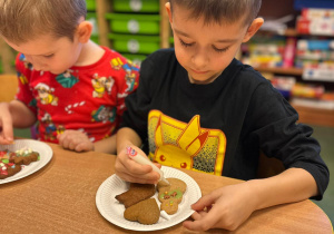 Przygotowania do świąt w gr III: czas start!