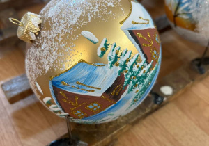 Mikołajkowy wyjazd do Fabryki Bombek w grupie VI