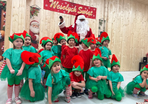 Magia Świąt zaczyna się tam, gdzie tworzy się coś razem … Mikołajki i rodzinne warsztaty dekorowania pierników w grupie X