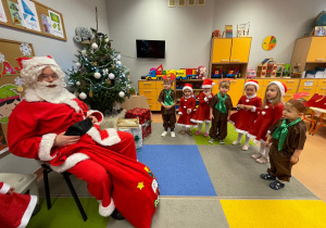 Mikołajki w grupie IX