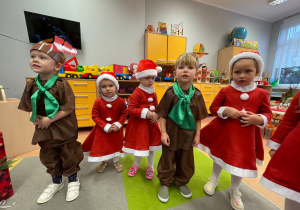 Mikołajki w grupie IX