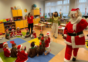 Mikołajki w grupie IX