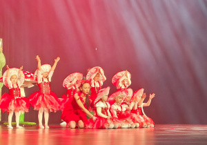 "Bella i Bestia” – jubileuszowy spektakl Studia Tańca Rytmix i występ Oliwki i Zuzi