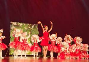 "Bella i Bestia” – jubileuszowy spektakl Studia Tańca Rytmix i występ Oliwki i Zuzi