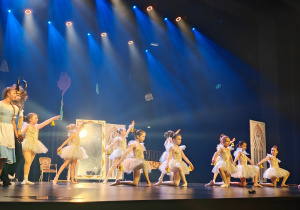 "Bella i Bestia” – jubileuszowy spektakl Studia Tańca Rytmix i występ Oliwki i Zuzi