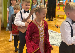 „Lulajże Jezuniu” - jasełka bożonarodzeniowe w grupa V