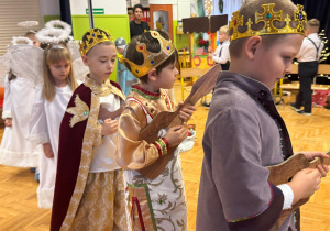 „Lulajże Jezuniu” - jasełka bożonarodzeniowe w grupa V