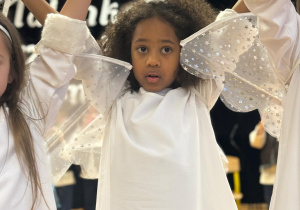 „Lulajże Jezuniu” - jasełka bożonarodzeniowe w grupa V