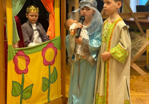 „Lulajże Jezuniu” - jasełka bożonarodzeniowe w grupa V