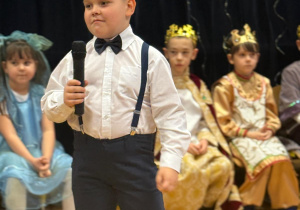 „Lulajże Jezuniu” - jasełka bożonarodzeniowe w grupa V