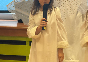 „Lulajże Jezuniu” - jasełka bożonarodzeniowe w grupa V