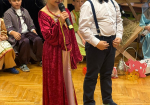 „Lulajże Jezuniu” - jasełka bożonarodzeniowe w grupa V