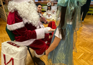 „Lulajże Jezuniu” - jasełka bożonarodzeniowe w grupa V