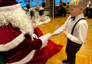 „Lulajże Jezuniu” - jasełka bożonarodzeniowe w grupa V