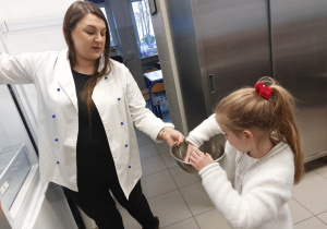 Warsztaty Pieczenia Pierników w Zespole Szkół im. Mikołaja Kopernika w Koninie - grupa V