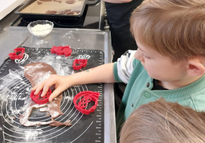 Warsztaty Pieczenia Pierników w Zespole Szkół im. Mikołaja Kopernika w Koninie - grupa V