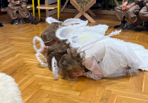 „Choinka w Aniołkowie”- spotkanie świąteczne w grupie II