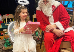 „Choinka w Aniołkowie”- spotkanie świąteczne w grupie II