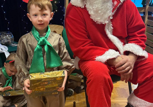 „Choinka w Aniołkowie”- spotkanie świąteczne w grupie II