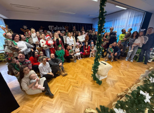„Choinka w Aniołkowie”- spotkanie świąteczne w grupie II