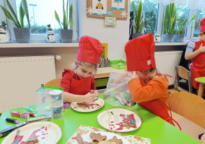 "Święta tuż, tuż..."- czyli wspólne piernikowanie w grupie XII