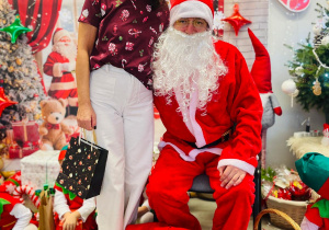 „Choinka Krasnoludków..." - Uroczystość Choinkowa w grupie IX