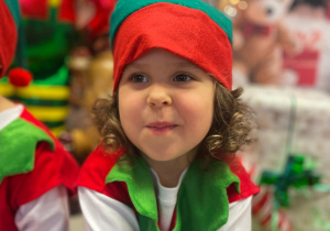 „Choinka Krasnoludków..." - Uroczystość Choinkowa w grupie IX