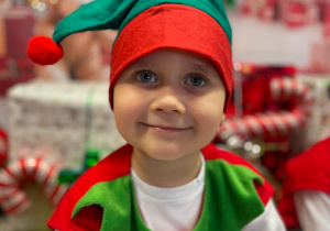 „Choinka Krasnoludków..." - Uroczystość Choinkowa w grupie IX