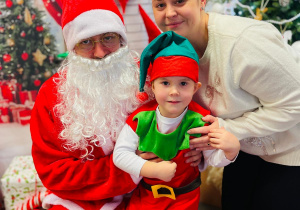 „Choinka Krasnoludków..." - Uroczystość Choinkowa w grupie IX