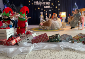 „Gwiazdkowy prezent” – uroczystość bożonarodzeniowa w gr. XII