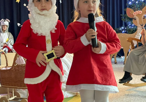 „Gwiazdkowy prezent” – uroczystość bożonarodzeniowa w gr. XII