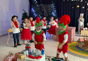 „Gwiazdkowy prezent” – uroczystość bożonarodzeniowa w gr. XII