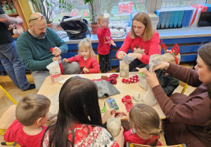 „Boże Narodzenie- czas bycia razem”- warsztaty świąteczne w grupie I