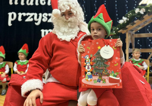 Przedstawienie świąteczne "Elfy wesołe"- grupa VII