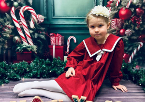 "Maleńka przyszła Miłość..."- Jasełka w gr. VI