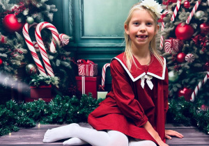 "Maleńka przyszła Miłość..."- Jasełka w gr. VI