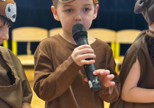 "Maleńka przyszła Miłość..."- Jasełka w gr. VI