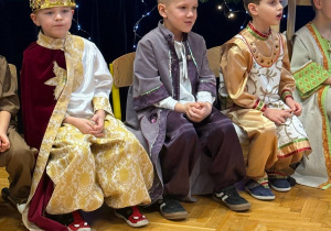 "Maleńka przyszła Miłość..."- Jasełka w gr. VI