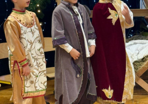 "Maleńka przyszła Miłość..."- Jasełka w gr. VI