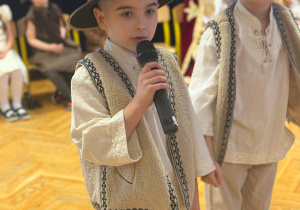 "Maleńka przyszła Miłość..."- Jasełka w gr. VI