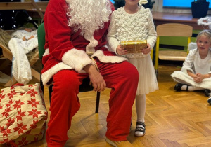 "Maleńka przyszła Miłość..."- Jasełka w gr. VI