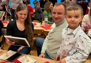 "Maleńka przyszła Miłość..."- Jasełka w gr. VI