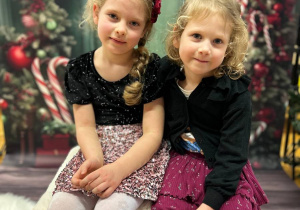 "Maleńka przyszła Miłość..."- Jasełka w gr. VI